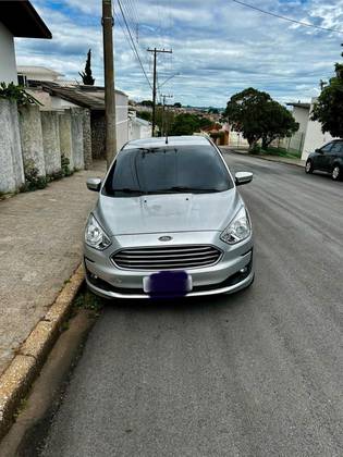 FORD KA 1.5 TI-VCT FLEX SE PLUS SEDAN AUTOMÁTICO FORD KA 1.5 TI-VCT FLEX SE PLUS SEDAN AUTOMÁTICO
